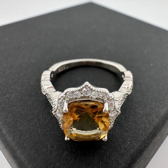 Pretty and Petite Antique Style Lab Created Sultanite Ring Size 8 - Picture 13 of 16